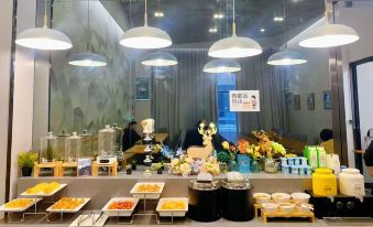 Laurel Hotel Baoan International Convention and Exhibition Center Store
