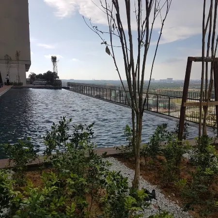 D'Kroll Tamarind Cyberjaya 1 Bedroom Premium Suite with Netflix
