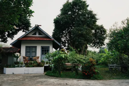 ComeOn Stay&Sleep Отели в г. Мэ Чан