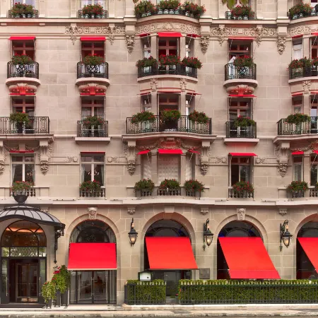 Plaza Athénée Paris & Dior Spa