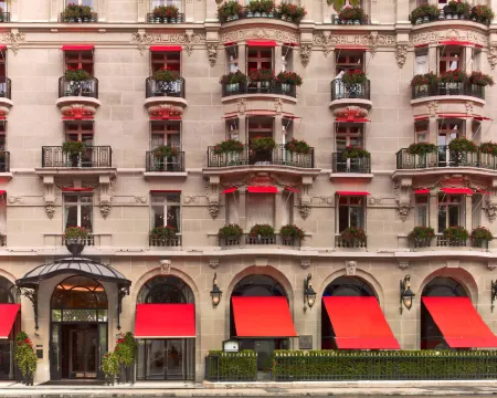 Plaza Athénée Paris & Dior Spa โรงแรมในปารีส