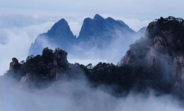 Secret Sanqinggong Holy Land Hotel