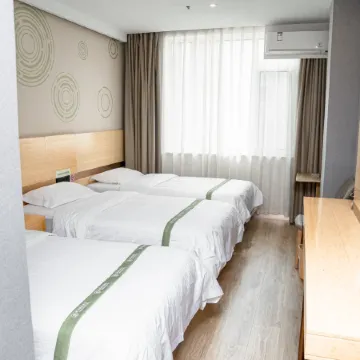 GreenTree Zhixuan Hotel (Dezhou Bus Train Station Black Horse Antiques Debai Plaza)
