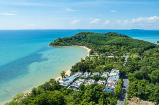 Phuket Moonlit Bay Seaview  Resort&Spa Hotels in Koh Sirey