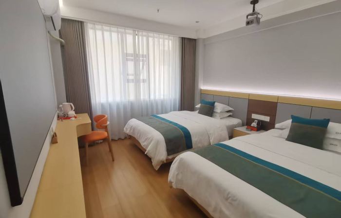 Ruifeng Hotel