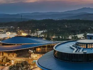 Popular Hot Spring Hotels in Jincheng