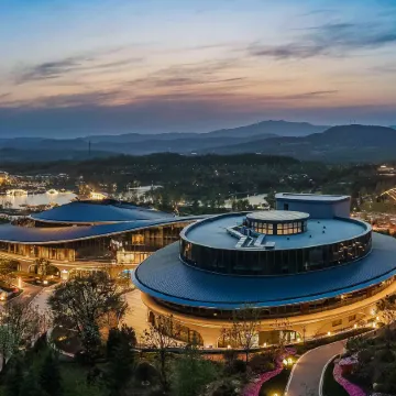 Jincheng Fengyang Yitang Hot Spring Hotel
