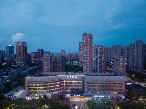 JIホテル（寧波印象城銭湖南路地下鉄駅）