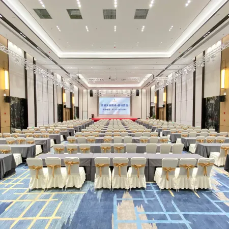 Xiangyang Guotou Jiayue Hotel
