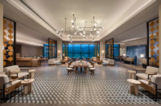 HOLIDAY INN EXPRESS NALATI