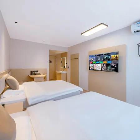 New Picture Hotel(Pingyang Aojiang Store)