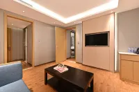 ELong Hotel (Tianjin Blue Ocean Trade City Yixing Bubei Metro Station Store) Hotels in Tianjin