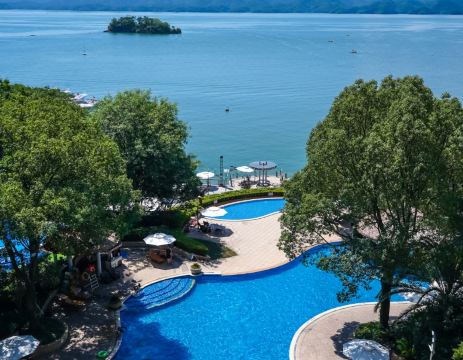 2. 천섬호 그린타운..