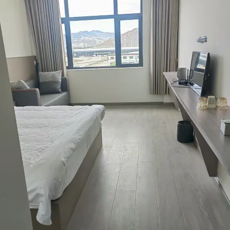 Kunpeng Hotel