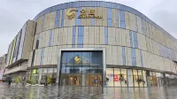 Vienna International Hotel (Yangzhou Jiangdu Outlets Plaza Store） Hotel in zona Jiulong Brake