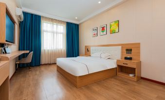 Yixuan Hotel (Xinxiang Changyuan Hongli Hospital Branch)