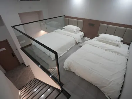 Zichang Frontline E-Sports Hotel Отели в г. Цзычан