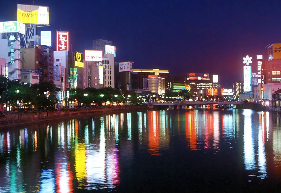 2. Hotel Or..
