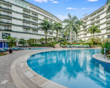 Radisson Blu Hotel & Convention Centre, Kigali Hotel di Kigali