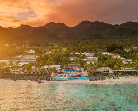 The Edgewater Resort & Spa Hotels in Arorangi