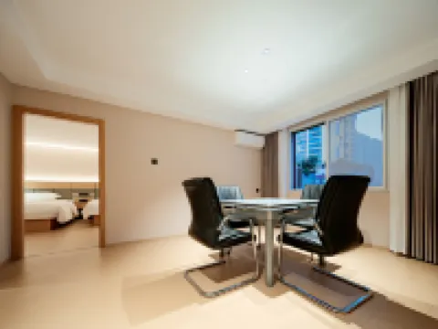 Yayue Hotel (Panzhou Xingkai Garden Pedestrian Street Store) - palestra