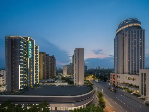 City Comfort Inn