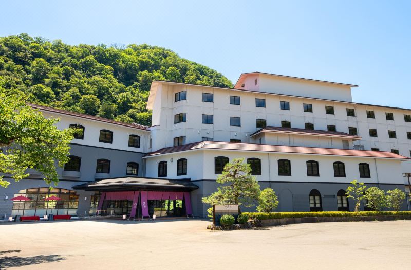Yamanaka Onsen Kajikaso