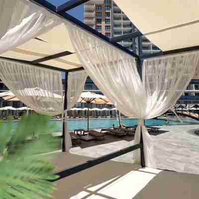 Riverside Life Residences Hotel Exterior