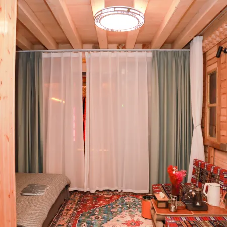 Xiahe Deleyangzong Homestay