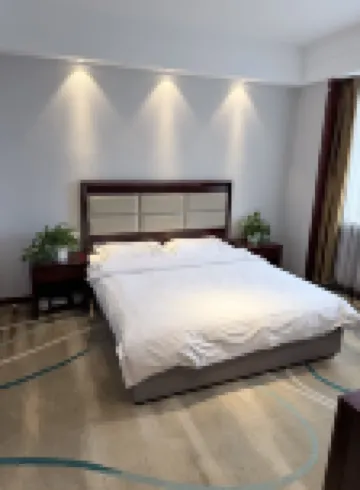 Nanshan Hotel (Tongshan Street)