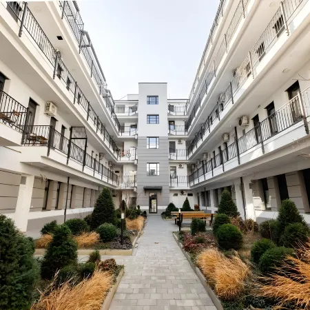 Magnolia Apartment Hotel Отели рядом с достопримечательностью «Руины древнего города Аквинк»