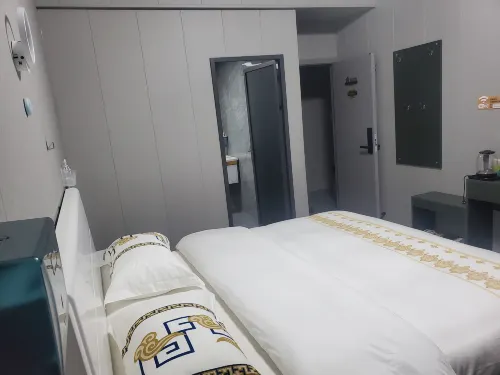 Haihao Couple Theme Homestay
