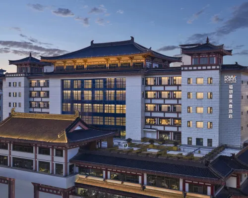 Four Points By sheraton Xi'An Bell Tower Hotéis em Xiam