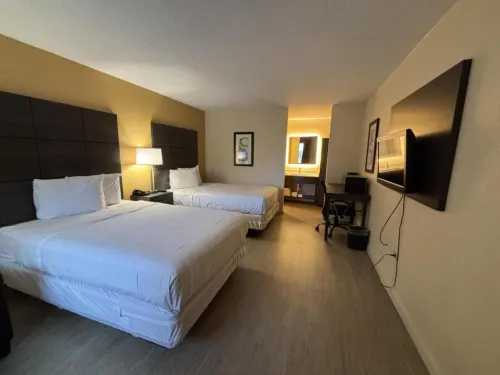 Studio 6 Extended stay Huntsville, AL - US Space & Rocket Center