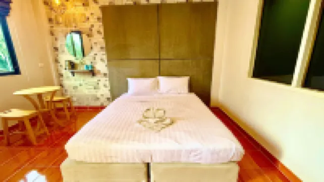 โคซี่ เบย์ ราไวย์