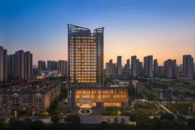 Wuhan Four Points Hotel (Hankou Railway Station Fanhai CBD) 우한 경공대학교-진인후/금은호 캠퍼스 주변 호텔