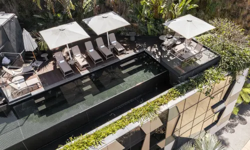 Crystalbrook Vincent