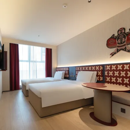 Ni Hao Hotel (Bengbu South Railway Station)