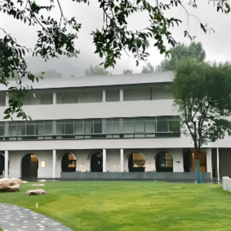 Shanhai Premium Guesthouse (Aranya Wuling Mountain)