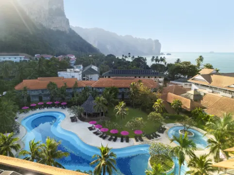 Aonang Villa Resort I Lifestyle Beachfront Resort