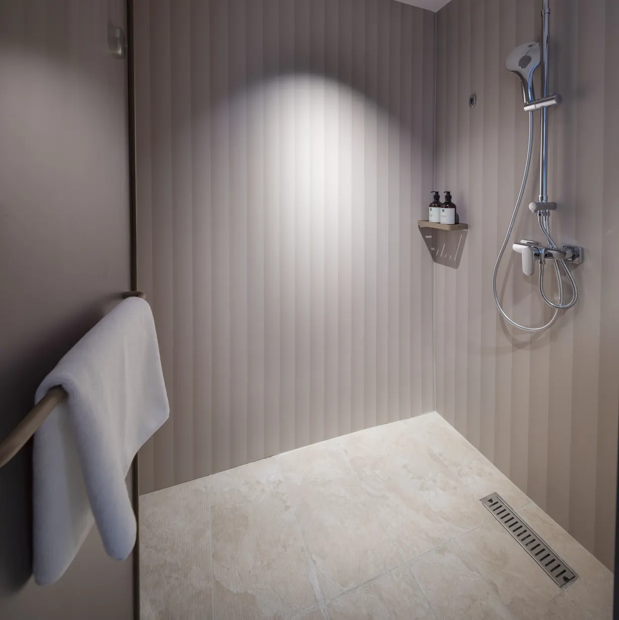 HANTING HOTEL HO CHI MINH CITY DOWNTOWN Kamar Photos