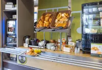B&B Hotel Rennes Ouest Villejean - sarapan