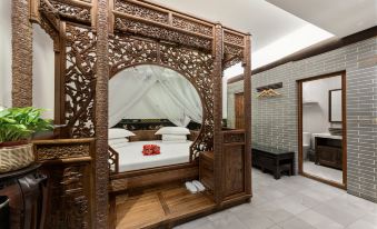 Pingyao Grand Theater Hall East Garden