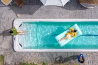 Sanshan Laichi · Xialang Valley Homestay (Mount Luofu) - Pools