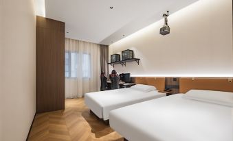 Shanghai Flash E-sport Hotel