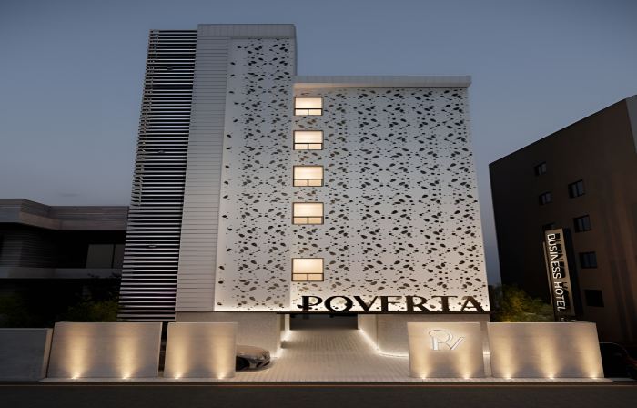 POVERTA HOTEL