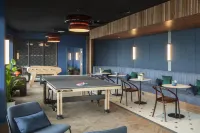 StayCozy Studio Apartments in Croydon - نادي رياضي