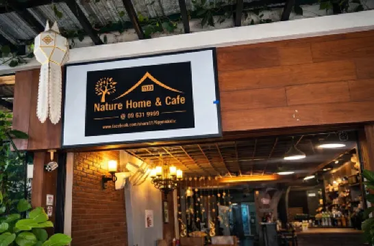 เนอร์เจอร์ โฮม โฮสเทล โรงแรมใกล้ช้างม่อย