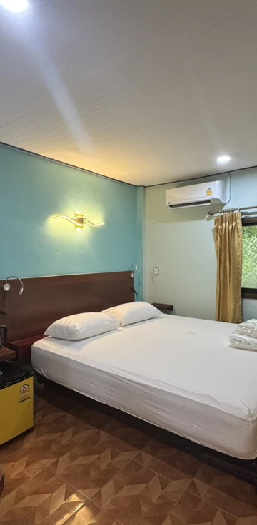 รูปภาพของบ้านเขากอด