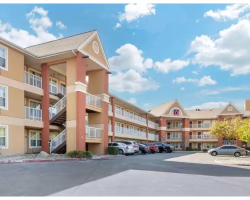 Studio 6 Suites Fresno North CA Hotels in Fresno